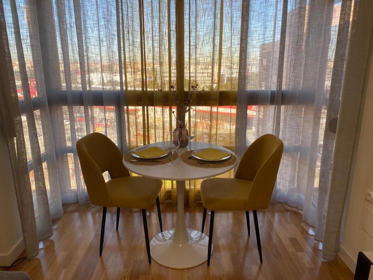 Aeropuerto Ifema 1 Appartement Madrid